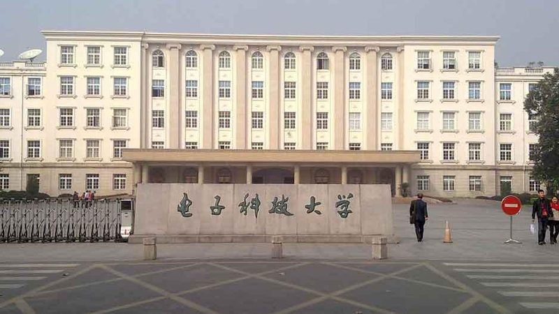 小批量PCBA焊接加工：揭秘其工艺与选择要点**
